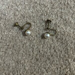 Pearl Clip On Earrings